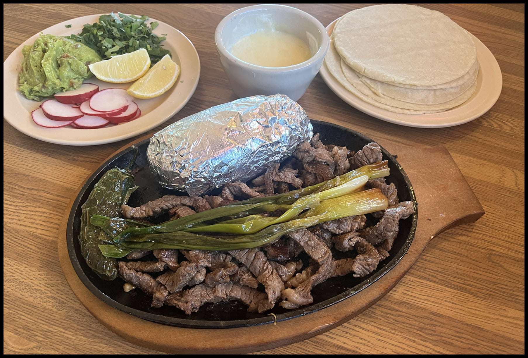 Tejas cafe Parrillada Beef